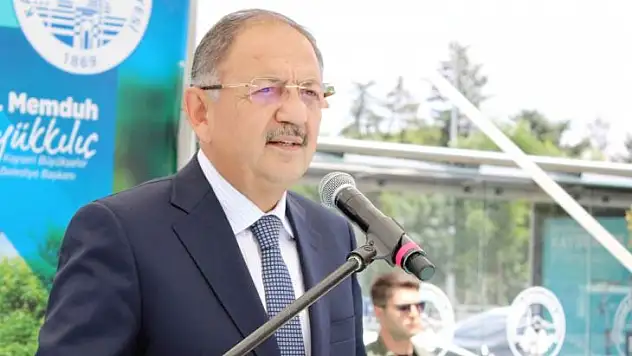 Özhaseki: Allah'a ısmarladık demek...