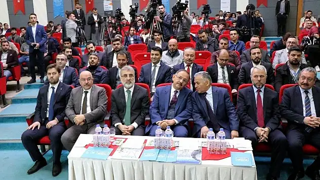 Özhaseki: 'Amerika'nın Suriye'de ne işi var'