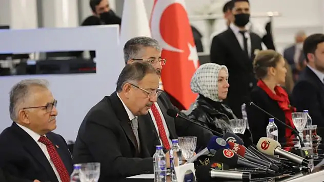 Özhaseki'den, 'Kayseri'de 5'li çete var' diyen Arık'a yanıt: Kimmiş bunlar?