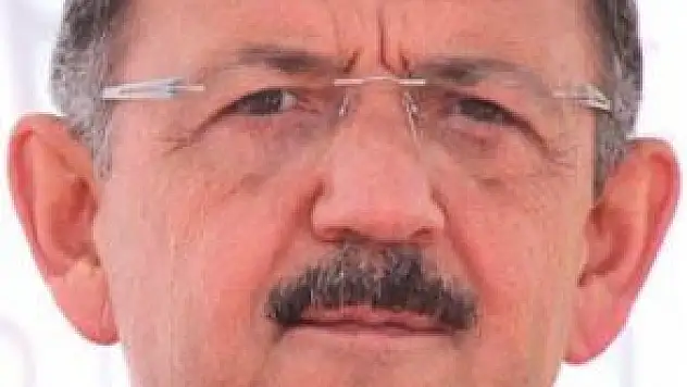  ÖZHASEKİ İSTİFA ETTİ