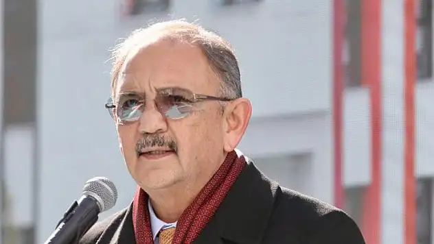 Özhaseki, kürsüde öyle bir dua etti ki: Vallahi, billahi haset etmiyorum!