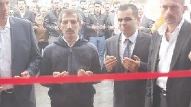 ÖZMERT MAKİNA KAYSERİ ŞUBESİNİ TÖRENLE AÇTI