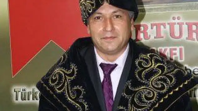 ÖZSOY ALTINKAYA'YA YÜKLENDİ!