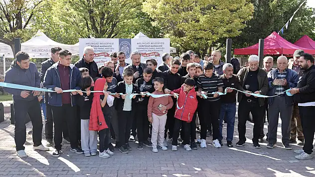 Palancıoğlu'ndan Gürpınarlılara söz: Gelecek yıl burada yüzme dersi verilecek