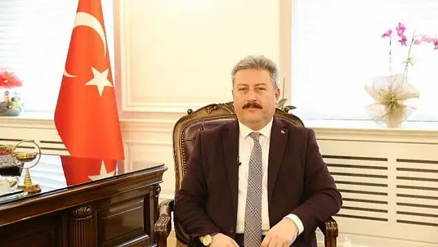 Melikgazi'den şehir hastanesine motorlu hasta yatağı desteği