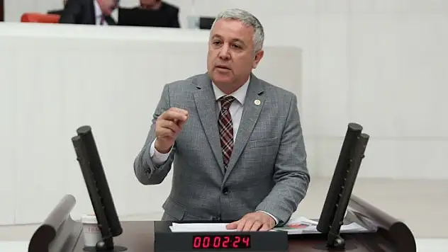 Para ile vatandaşlık tepkisi: Yabancıya cennet millete cehennem!