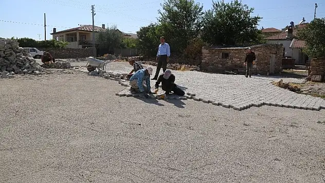 Parke çalışmaları Hoşça Mahallesi'nde devam ediyor