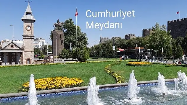 Parklar bayram için hazırlandı
