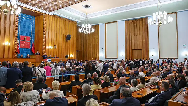 Partisinden istifa edip, CHP'ye geçen vekil meğer Kayseriliymiş!