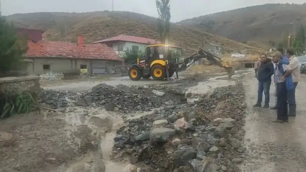Pınarbaşı'nda sel alarmı!