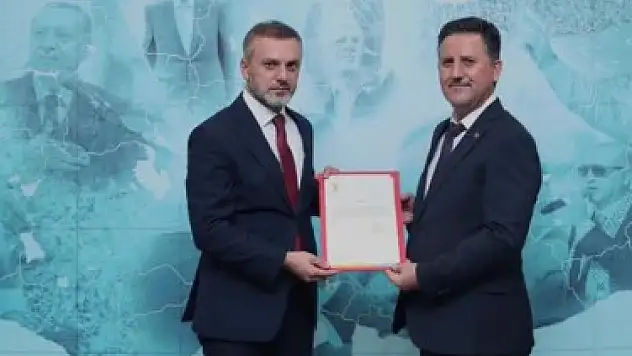 Pınarbaşı'ndan sonra o ilçede de başkan değişti!