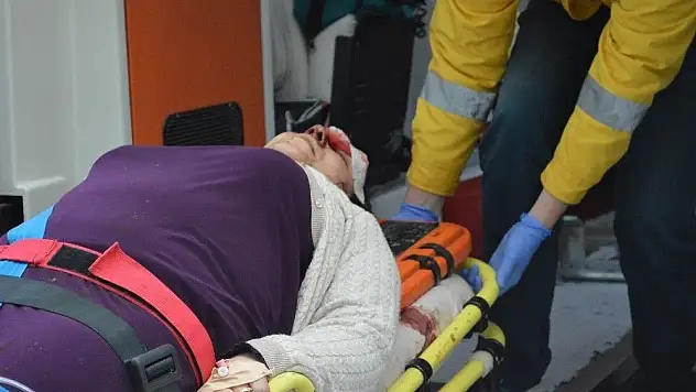 Pınarbaşı yolunda kamyonetle çarpıştı: 1 ölü