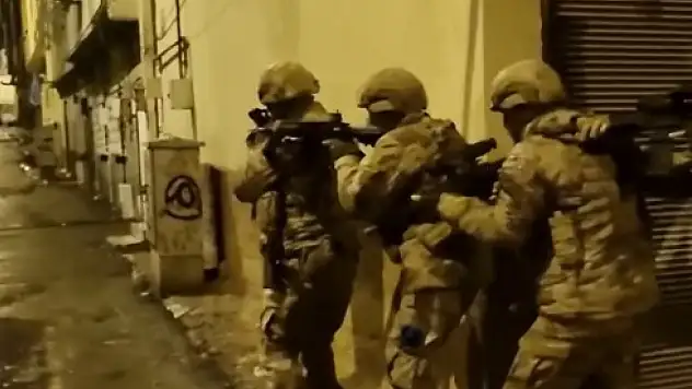 PKK/KCK'ya ağır darbe! Yüzlerce kişi yakalandı