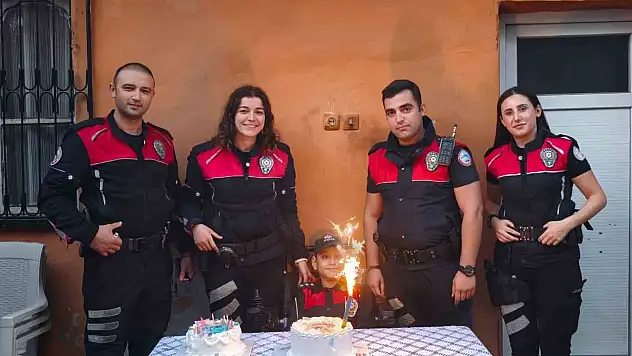 Minik Yusuf'un polis olma hayali gerçekleşti