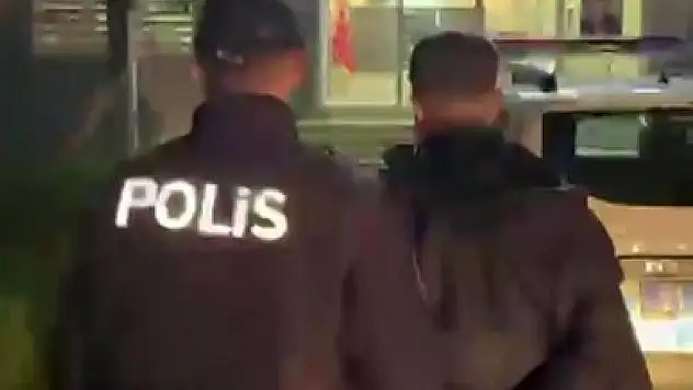 Polisin şüphesi firariyi ele verdi