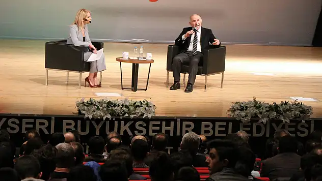 'Türkiye'nin NATO'ya girişiyle beraber Amerika ve istihbarat birimleri bu ülkeye sızdı'
