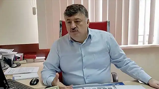 Profesör Per, istifa etti? Dikkat çeken tepki