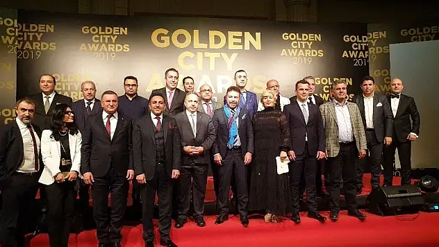 Projenin başarısı tescillenmiş oldu 'BELEDİYE MAHALLEMİZDE'ye büyük ödül
