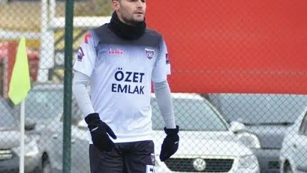 Rafet Kayapınar, Esen Makina Belsinspor'da
