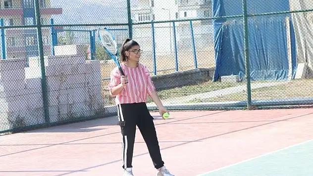 Raketler 29 Ekim Kupası için sallanıyor