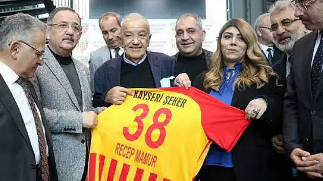 Recep Mamur unutulmadı