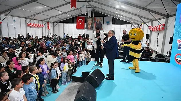 Recep Tayyip Erdoğan Millet Bahçesi doldu taştı! Yüzlerce çocuk ve ailesi akın etti
