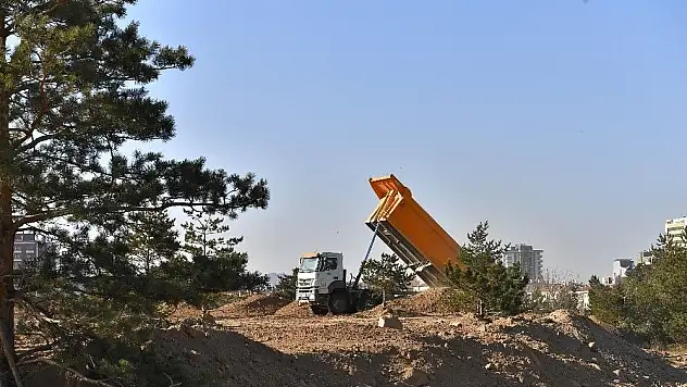 Büyükkılıç: Recep Tayyip Erdoğan Millet Bahçesi'nde hummalı çalışma var