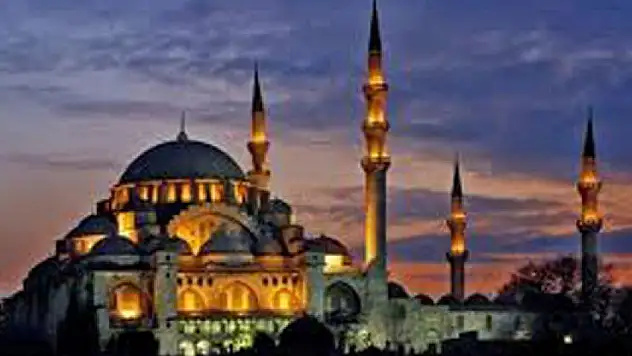 Regaib kandili ne demek,nasıl ibadet etmeliyiz?