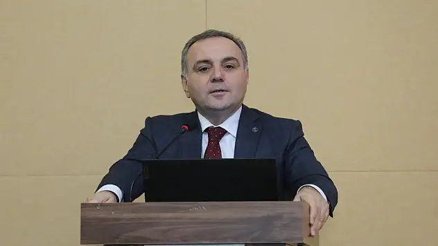 Rektör Altun, '4 kurumdan ödül alan tek üniversiteyiz'