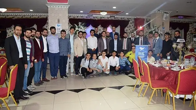 Safa Genç Ortam Gençlik İftarları devam ediyor