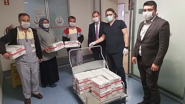 Uzunluoğlu dan Sağlık çalışanlarına büyük jest