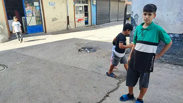 Kendini polis olarak tanıttı, çocuğa ateş etti!