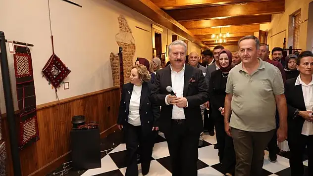 Sanat Melikgazi ilk sergisiyle kapılarını ziyaretçilere açtı