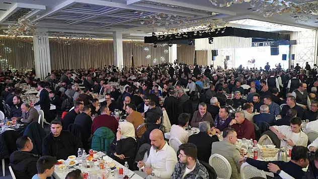 Sanayicilerle iftarda buluşan Elitaş: Artık kabuk değiştirmemiz lazım