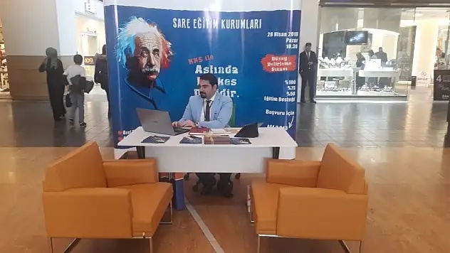 Sare Eğitim Kurumları Forum kayseri'de tanıtım standı açtı