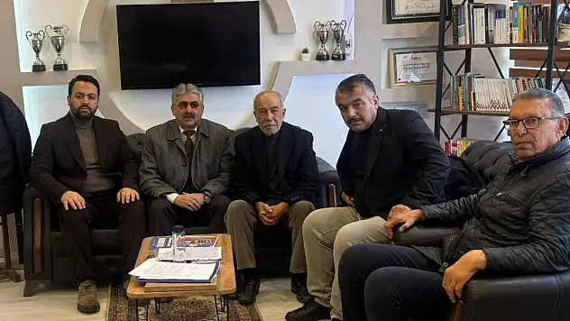 Sarız'da stadyum ve Küçük Sanayi Sitesi için önemli çağrı