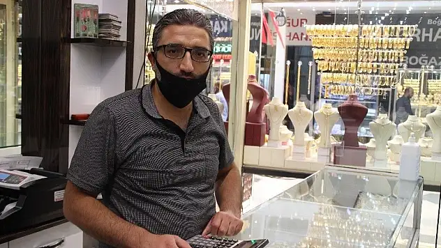 Sarraflar altın fiyatlarının yükselmesinden dertli