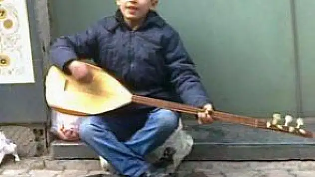 SAZLI-SÖZLÜ ÇOCUKÇA İSYAN