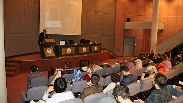 Şehir Akademi'de Değerler Semineri