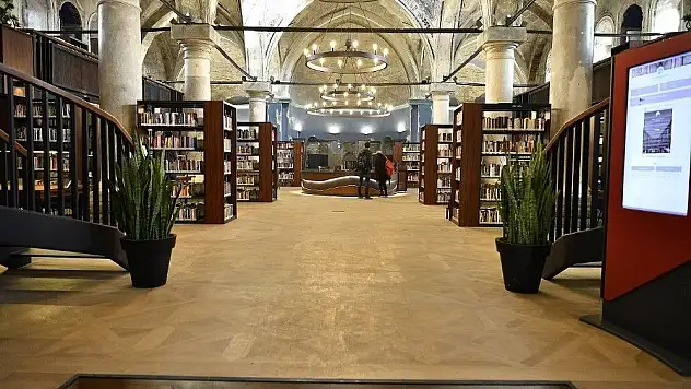 Şehir Kütüphanesi'ne tam not
