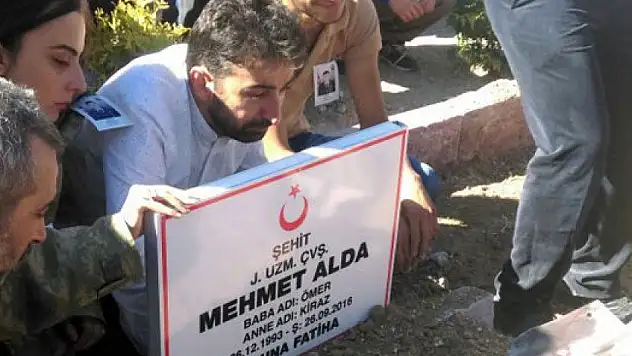 Şehit Uzman Çavuş Mehmet Alda toprağa verildi