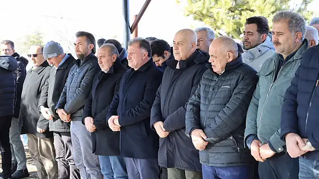 Selvi Tuzcu son yolculuğuna uğurlandı