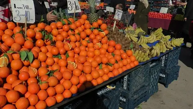 Semt pazarlarının gözdesi portakal  oldu