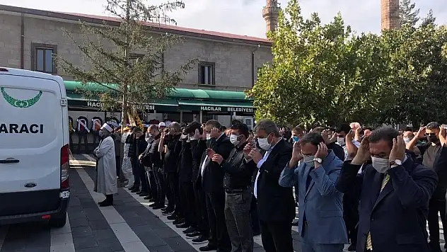 Sendikacı Tahir Horoz son yolculuğuna uğurlandı

