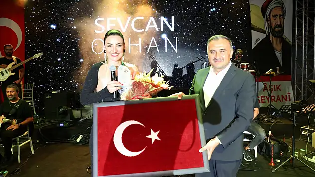 Sevcan Orhan rüzgarı esti