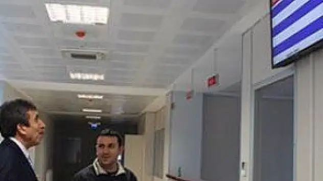SGK İL MÜDÜRÜ BİLAL DOĞAN YENİ HİZMET BİNASINDA İNCELEMELERDE BULUNDU