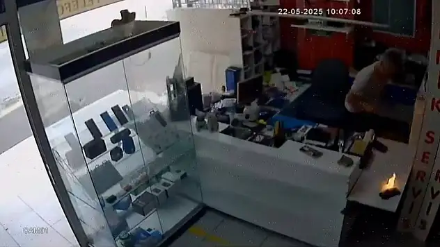 Sıcaklar arttı, bataryalar patlamaya başladı