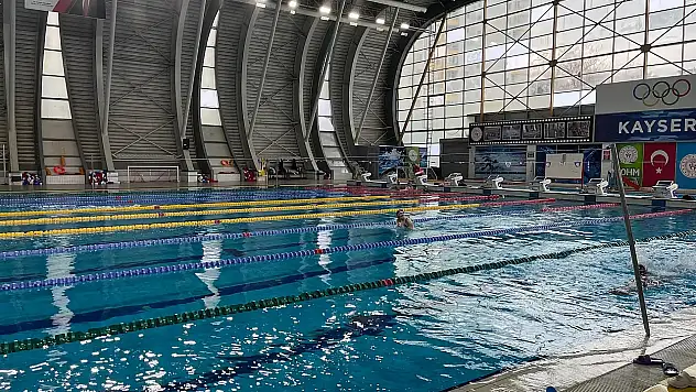 Sıcaktan bunalan Kayserililere müjde! Havuz yeniden açıldı