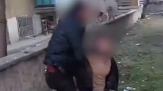 Silahlı yağma suçundan aranıyordu!