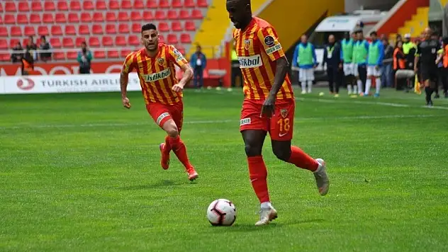Silvestre Varela ilk golünü attı